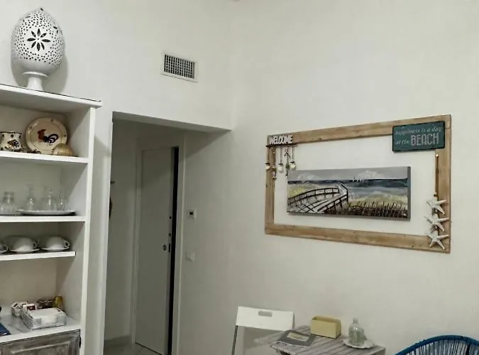 White House * טורה קאנה